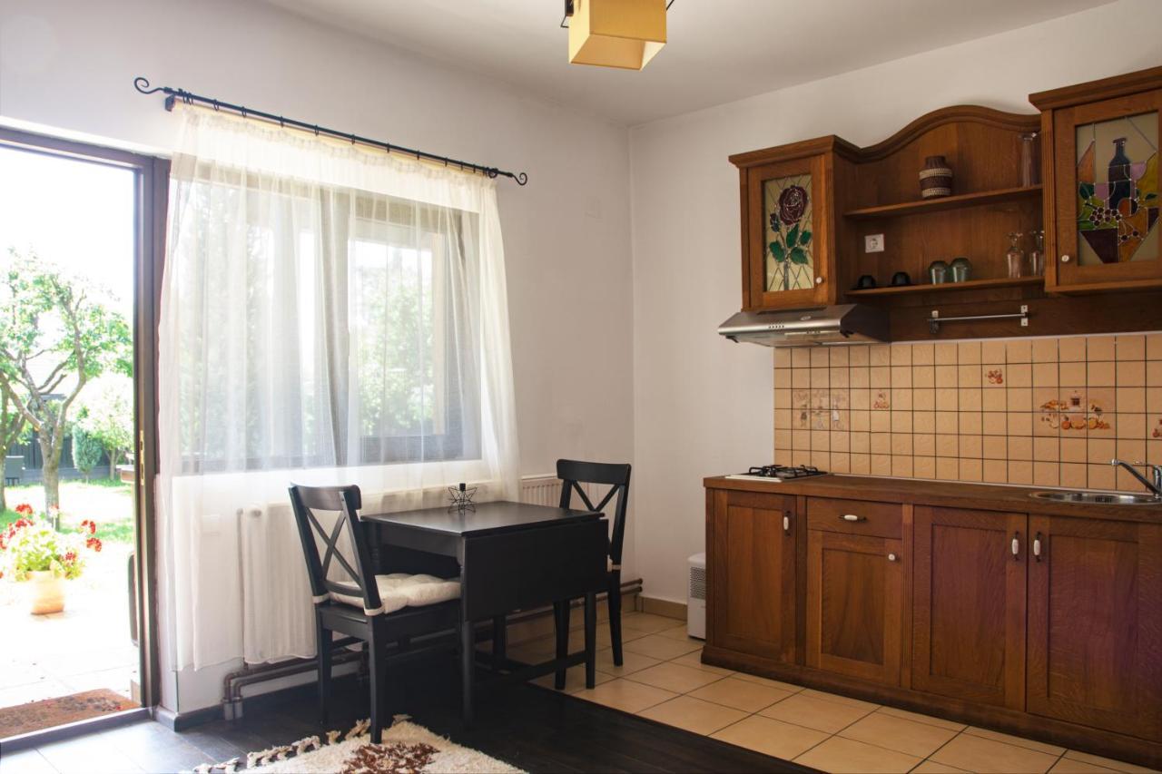 הורזו Pension Andra'S House מראה חיצוני תמונה